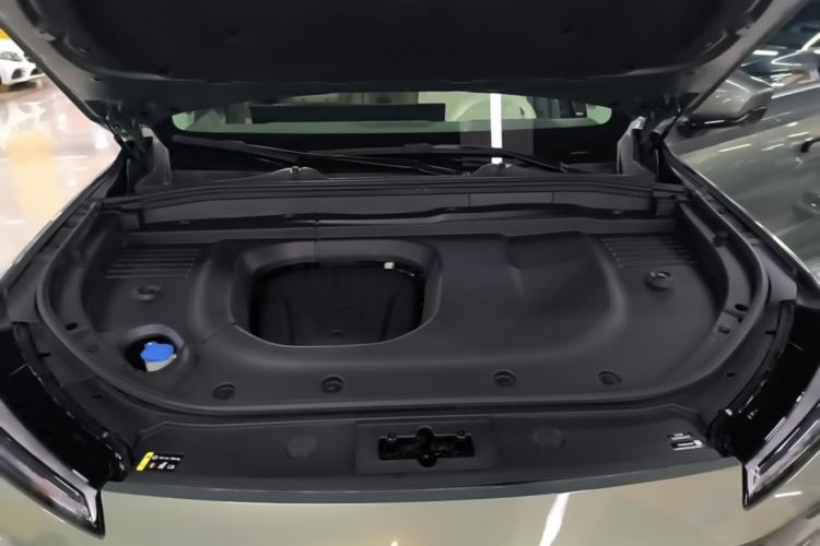 Used Wey Lanshan 2025 Four-Wheel Drive Ultra Engine Bay