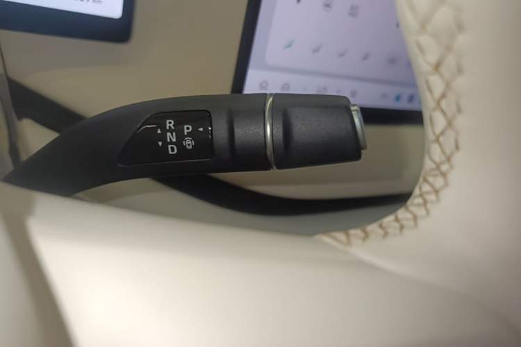 Used Wey Lanshan 2025 Four-Wheel Drive Max Gear Lever