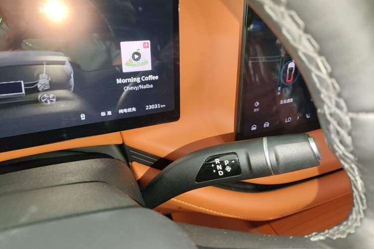 Used Wey Lanshan 2025 Four-Wheel Drive Max Gear Lever