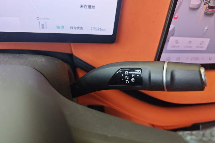 Used Wey Lanshan 2025 Four-Wheel Drive Ultra Gear Lever