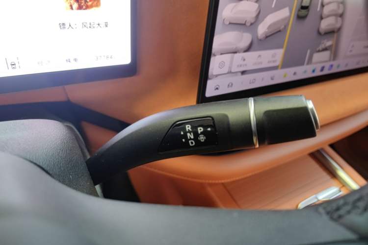 Used Wey Lanshan 2025 Four-Wheel Drive Ultra Gear Lever