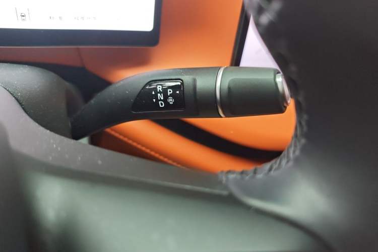 Used Wey Lanshan 2025 Four-Wheel Drive Max Gear Lever