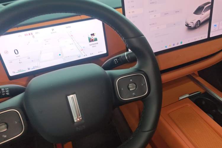 Used Wey Lanshan 2025 Four-Wheel Drive Ultra Gear Lever