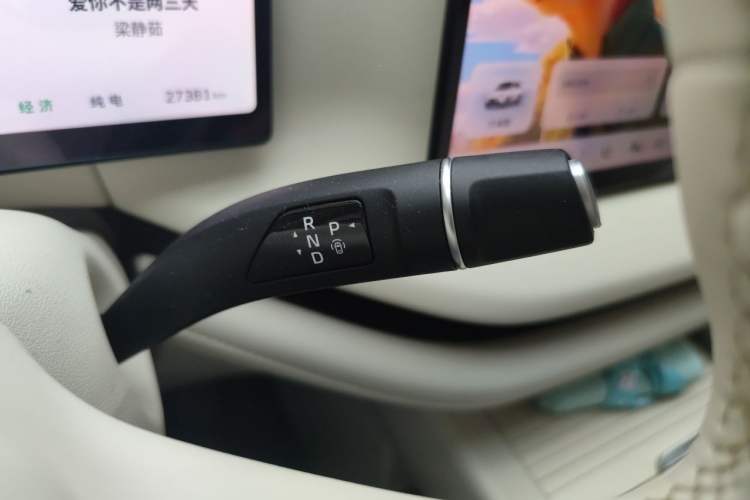 Used Wey Lanshan 2025 Four-Wheel Drive Max Gear Lever