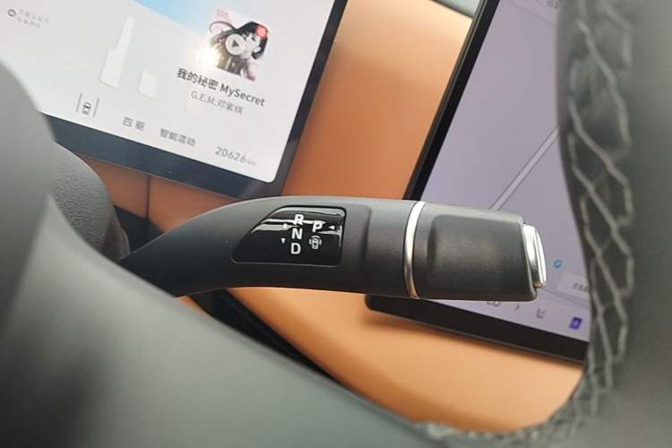 Used Wey Lanshan 2025 Four-Wheel Drive Max Gear Lever