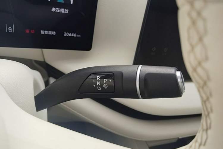 Used Wey Lanshan 2025 Four-Wheel Drive Max Gear Lever