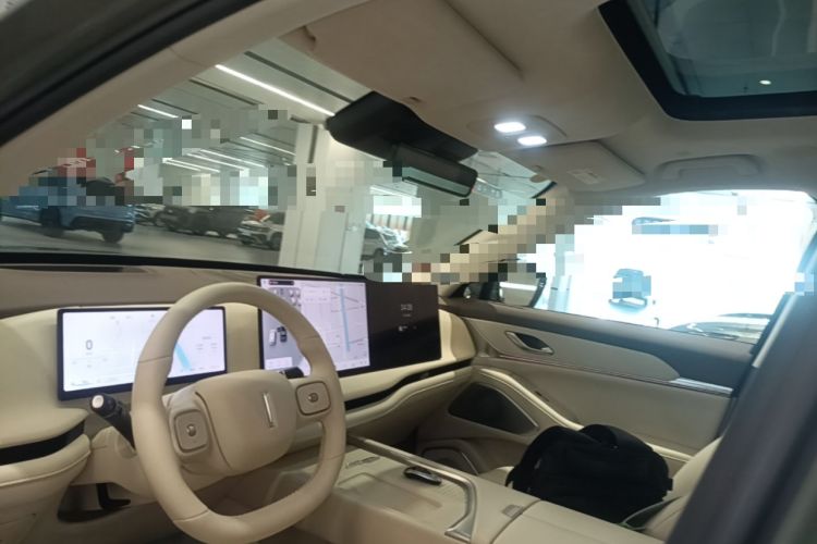 Used Wey Lanshan 2025 Four-Wheel Drive Max Headliner