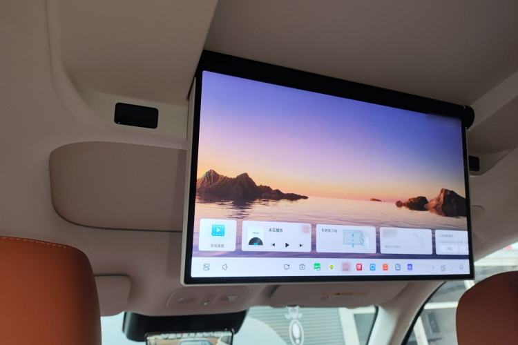 Used Wey Lanshan 2025 Four-Wheel Drive Ultra Headliner