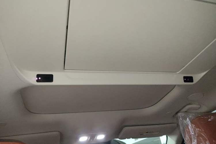 Used Wey Lanshan 2025 Four-Wheel Drive Max Headliner