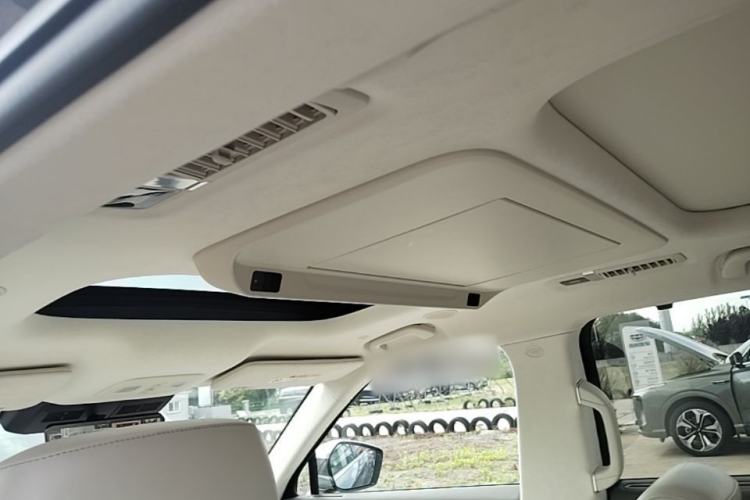 Used Wey Lanshan 2025 Four-Wheel Drive Ultra Headliner