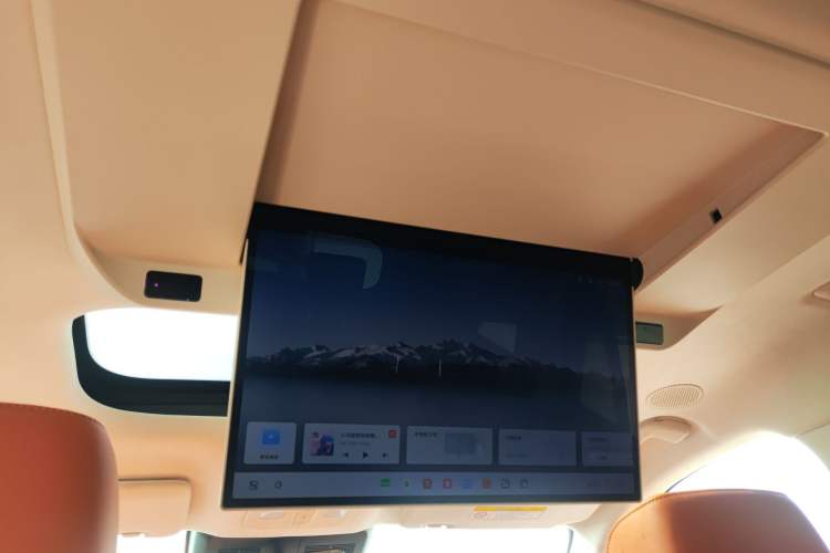 Used Wey Lanshan 2025 Four-Wheel Drive Ultra Headliner
