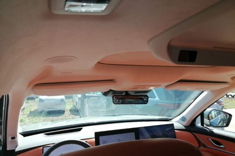 Used Wey Lanshan 2025 Four-Wheel Drive Ultra Headliner