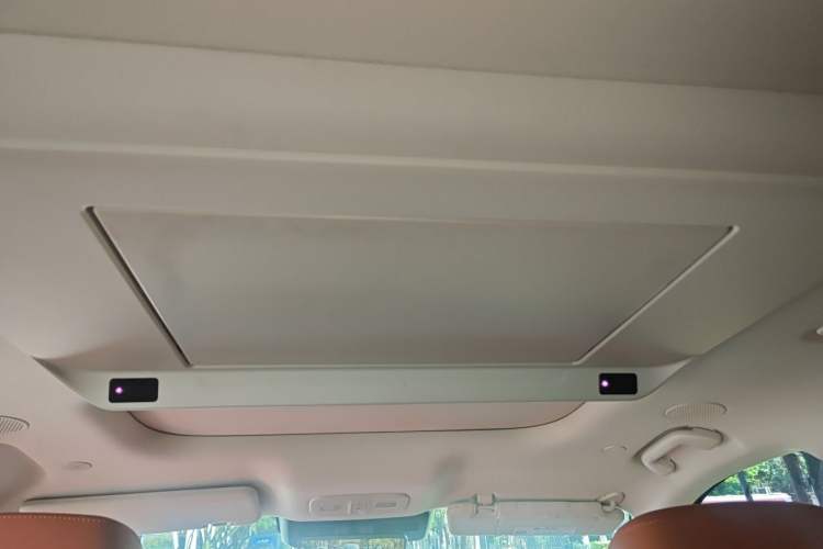 Used Wey Lanshan 2025 Four-Wheel Drive Max Headliner