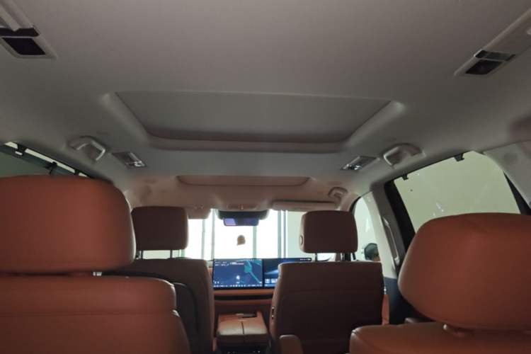 Used Wey Lanshan 2025 Four-Wheel Drive Max Headliner