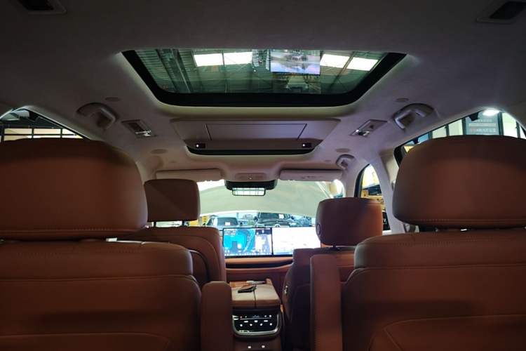 Used Wey Lanshan 2025 Four-Wheel Drive Ultra Headliner