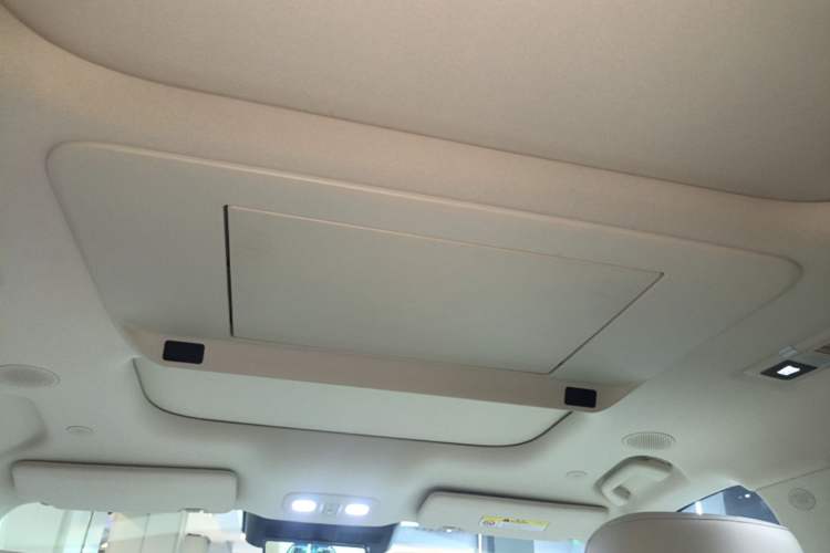 Used Wey Lanshan 2025 Four-Wheel Drive Max Headliner