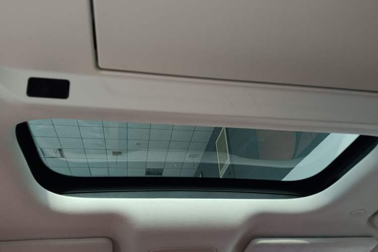 Used Wey Lanshan 2025 Four-Wheel Drive Ultra Headliner