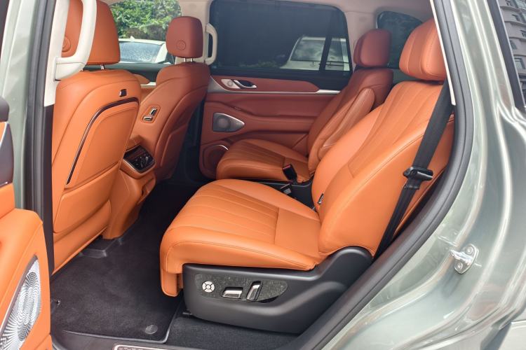 Used Wey Lanshan 2025 Four-Wheel Drive Ultra Interior 2