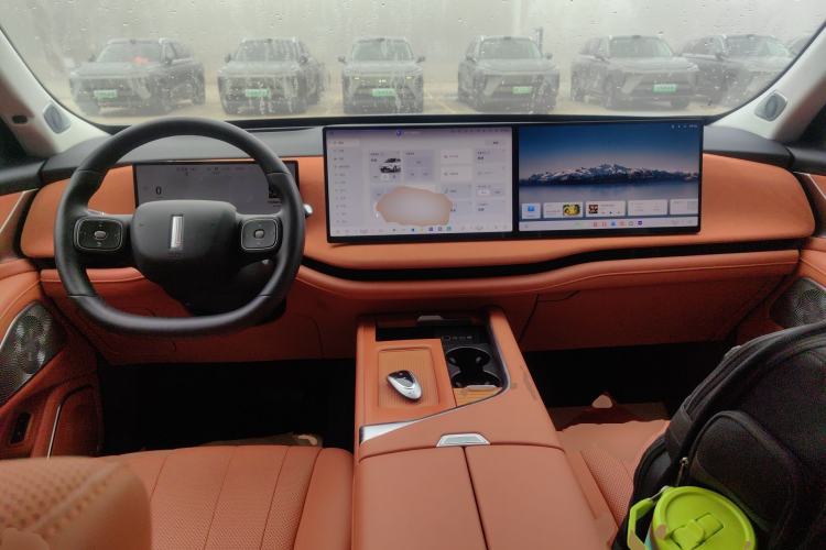 Used Wey Lanshan 2025 Four-Wheel Drive Ultra Interior 2