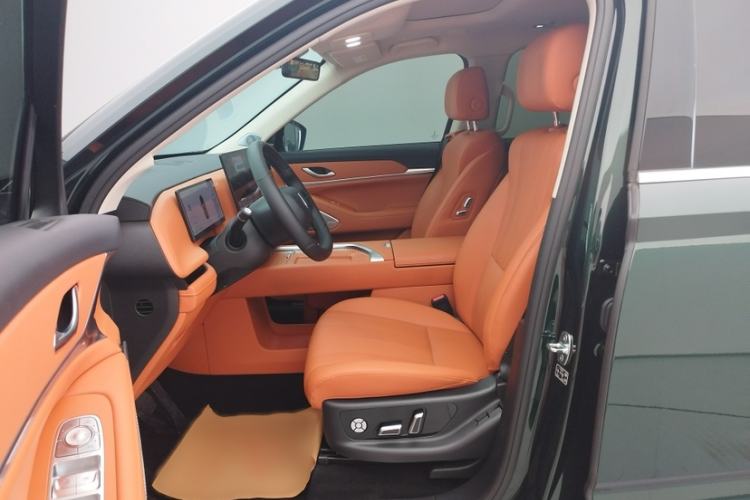 Used Wey Lanshan 2025 Four-Wheel Drive Max Interior 2
