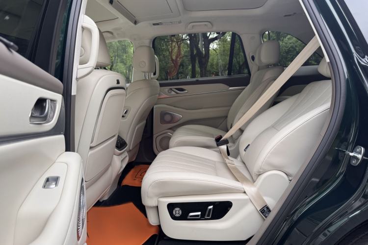 Used Wey Lanshan 2025 Four-Wheel Drive Max Interior 3