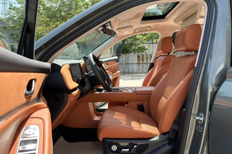 Used Wey Lanshan 2025 Four-Wheel Drive Ultra Interior 3