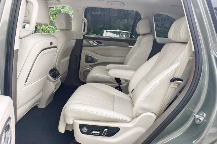 Used Wey Lanshan 2025 Four-Wheel Drive Ultra Interior 3