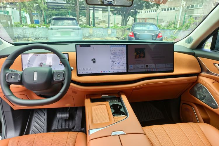 Used Wey Lanshan 2025 Four-Wheel Drive Ultra Interior 4