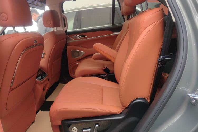 Used Wey Lanshan 2025 Four-Wheel Drive Ultra Interior 4