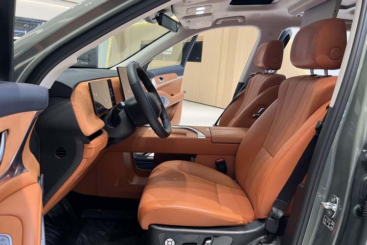 Used Wey Lanshan 2025 Four-Wheel Drive Ultra Interior 4