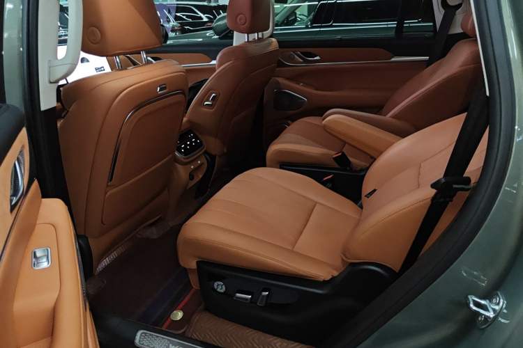 Used Wey Lanshan 2025 Four-Wheel Drive Ultra Interior 4