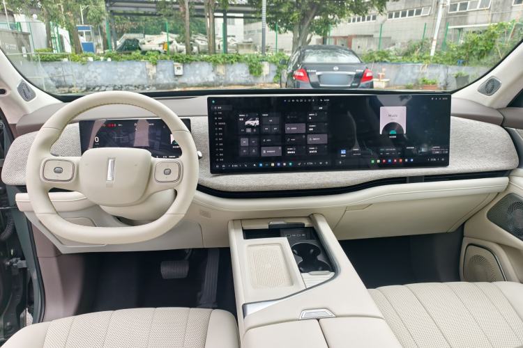 Used Wey Lanshan 2025 Four-Wheel Drive Ultra Interior 5