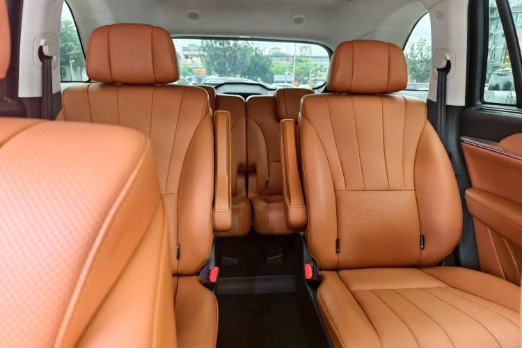 Used Wey Lanshan 2025 Four-Wheel Drive Ultra Interior 6