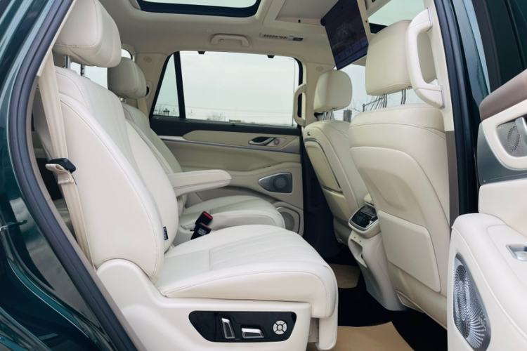 Used Wey Lanshan 2025 Four-Wheel Drive Max Interior 6