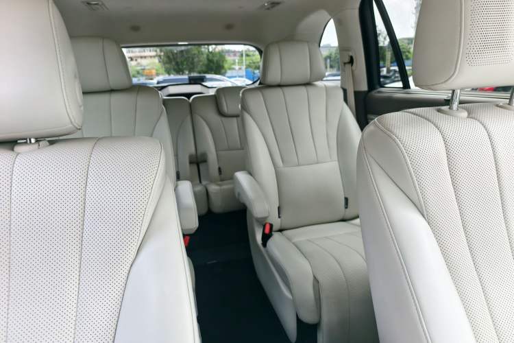 Used Wey Lanshan 2025 Four-Wheel Drive Ultra Interior 7