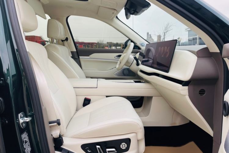 Used Wey Lanshan 2025 Four-Wheel Drive Max Interior 9
