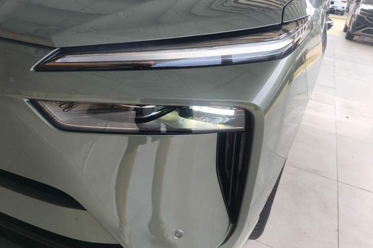 Used Wey Lanshan 2025 Four-Wheel Drive Max Left Front Headlight