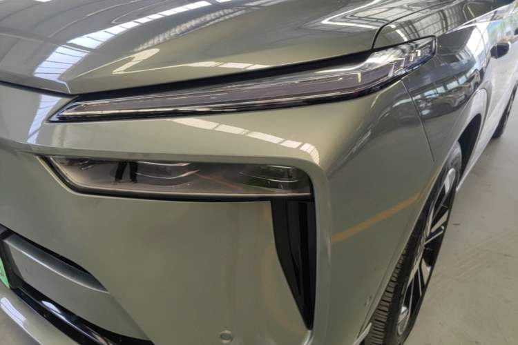 Used Wey Lanshan 2025 Four-Wheel Drive Ultra Left Front Headlight