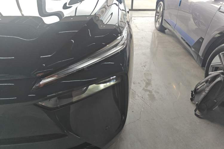 Used Wey Lanshan 2025 Four-Wheel Drive Max Left Front Headlight