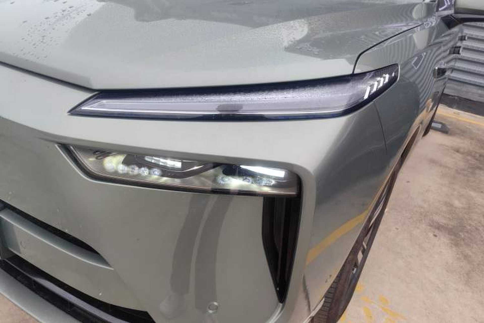 Used Wey Lanshan 2025 Four-Wheel Drive Ultra Left Front Headlight