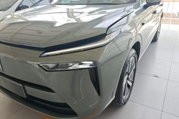 Used Wey Lanshan 2025 Four-Wheel Drive Max Left Front Headlight