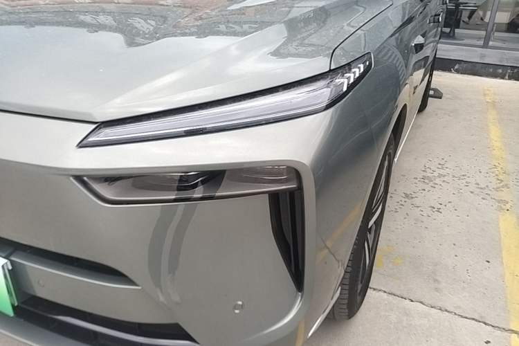 Used Wey Lanshan 2025 Four-Wheel Drive Max Left Front Headlight