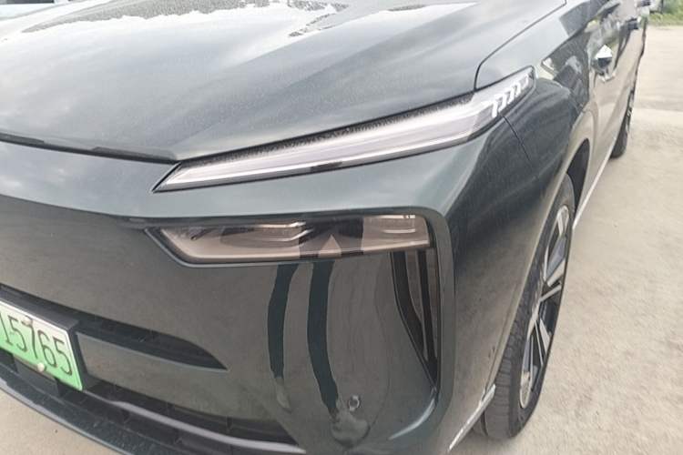 Used Wey Lanshan 2025 Four-Wheel Drive Max Left Front Headlight