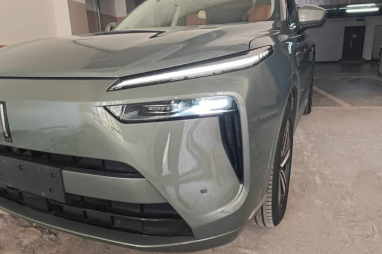Used Wey Lanshan 2025 Four-Wheel Drive Max Left Front Headlight