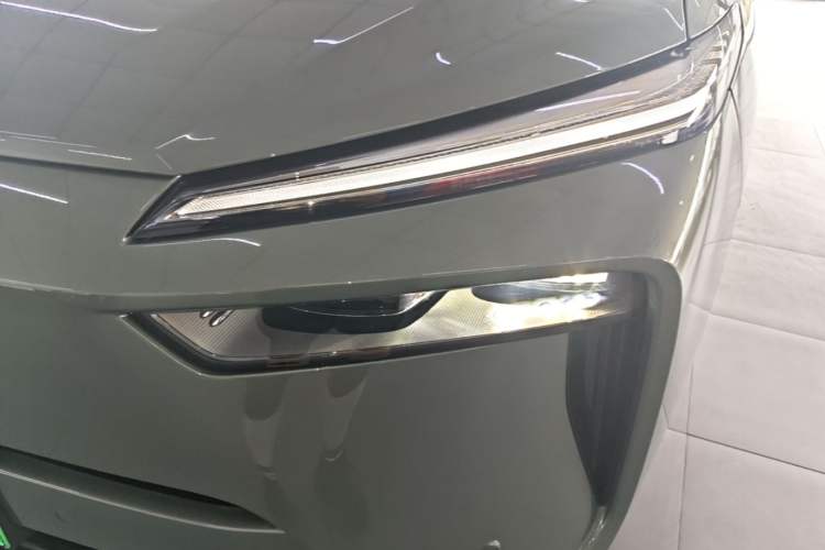 Used Wey Lanshan 2025 Four-Wheel Drive Max Left Front Headlight