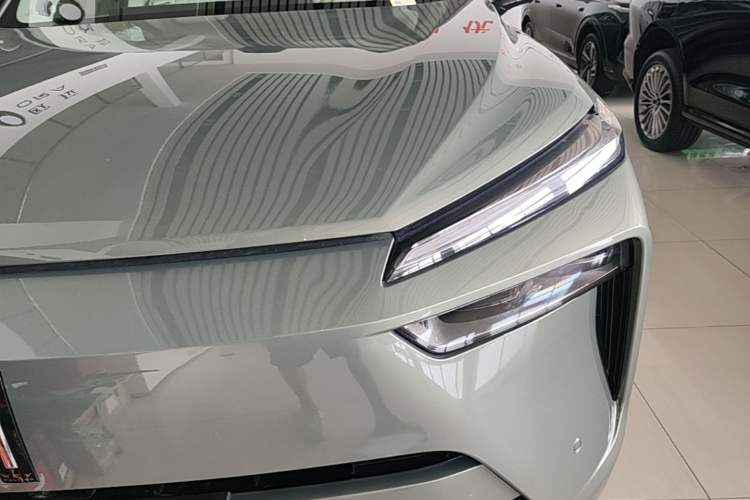 Used Wey Lanshan 2025 Four-Wheel Drive Ultra Left Front Headlight