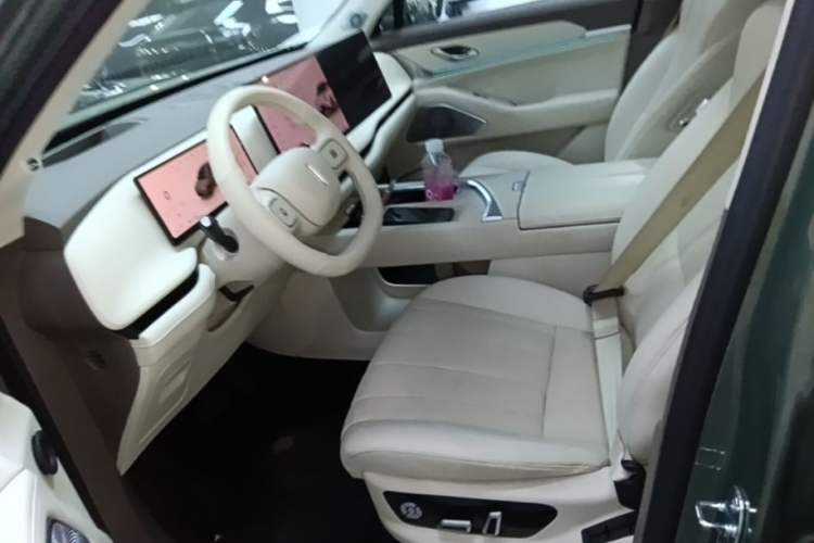 Used Wey Lanshan 2025 Four-Wheel Drive Max Left Front Seat