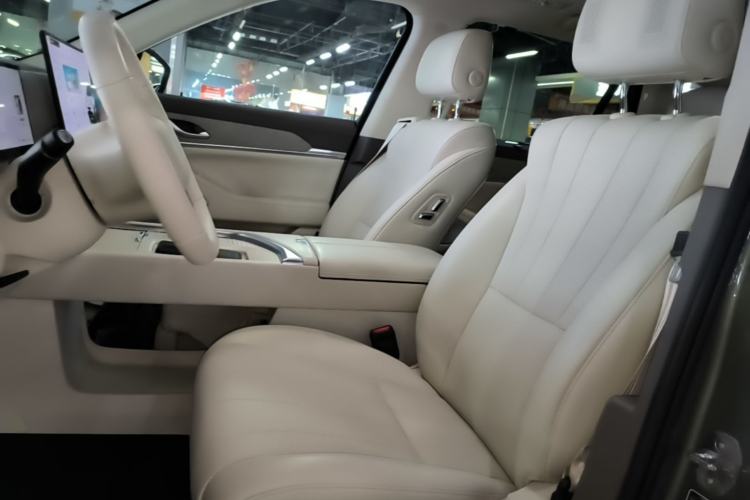 Used Wey Lanshan 2025 Four-Wheel Drive Ultra Left Front Seat