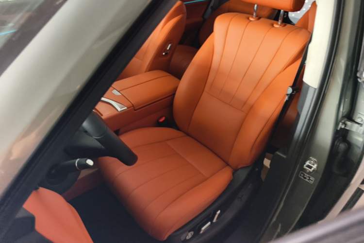Used Wey Lanshan 2025 Four-Wheel Drive Max Left Front Seat