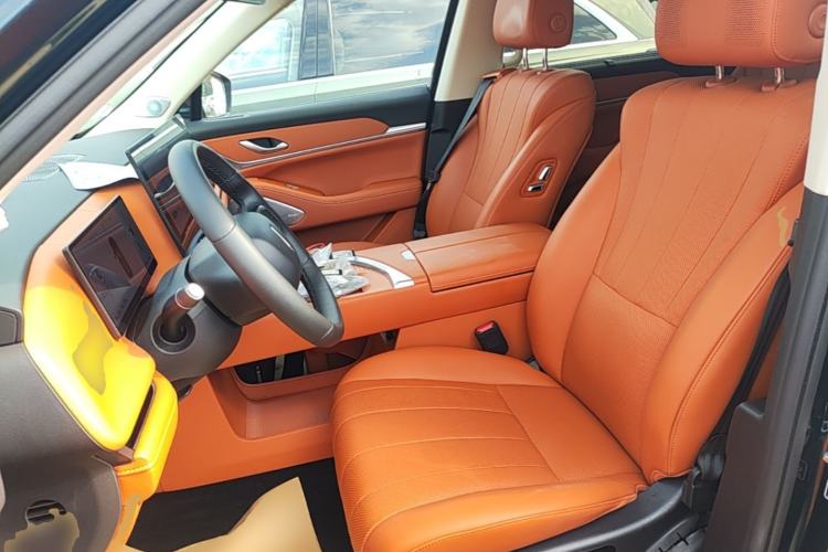 Used Wey Lanshan 2025 Four-Wheel Drive Max Left Front Seat
